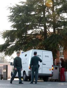 GUARDIA CIVIL robo-portas