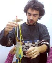 TALLER DE MARIONETAS  NO MUSEO DO TITERE, OBRADOIRO DE TITERES. LALIN 08/12/01 FOTO MARCOS MIGUEZ DIXITAL