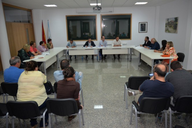 pleno concello barro