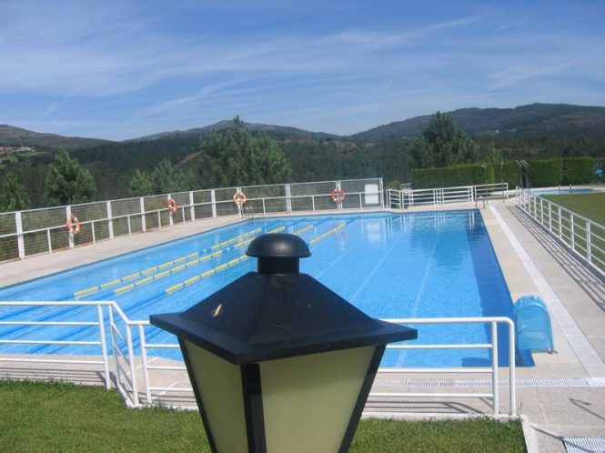 PISCINA CAMPO LAMEIRO